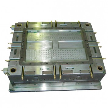 plastic injection tooling
